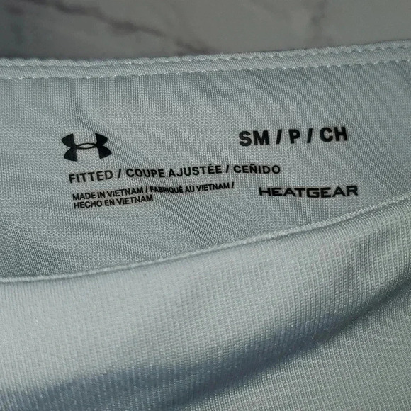 Under Armour Gray/Silver Tennis Skirt Size Small - Picture 8 of 11